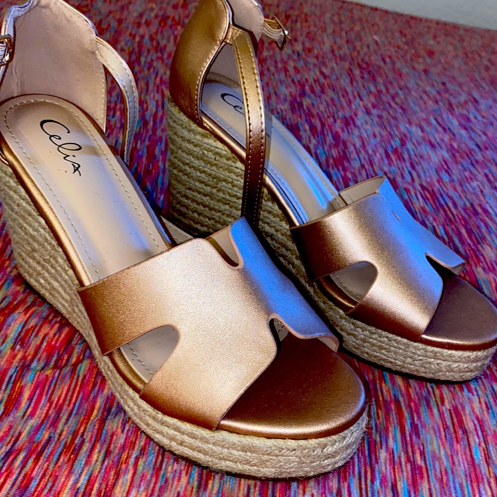 Cute platforms